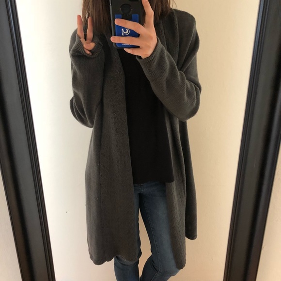 Leo & Nicole Sweaters - Leo & Nicole dark gray long sweater cardigan